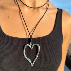Collar de cuero